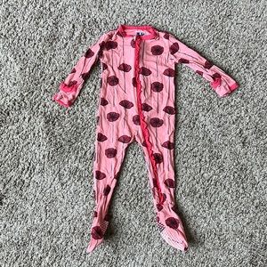 KicKee Pants 6-9 no ruffle butt zip footed bamboo Pajamas